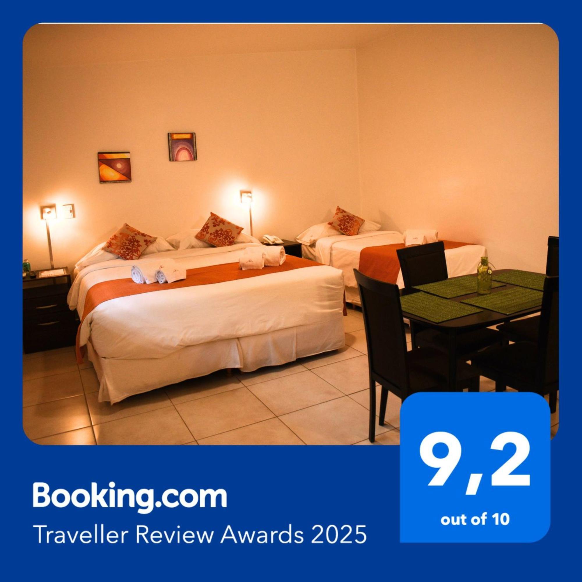 Umbral Del Aconcagua Lejlighedshotel Mendoza Eksteriør billede