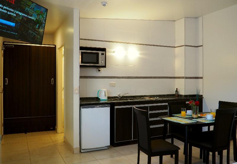 Umbral Del Aconcagua Lejlighedshotel Mendoza Eksteriør billede